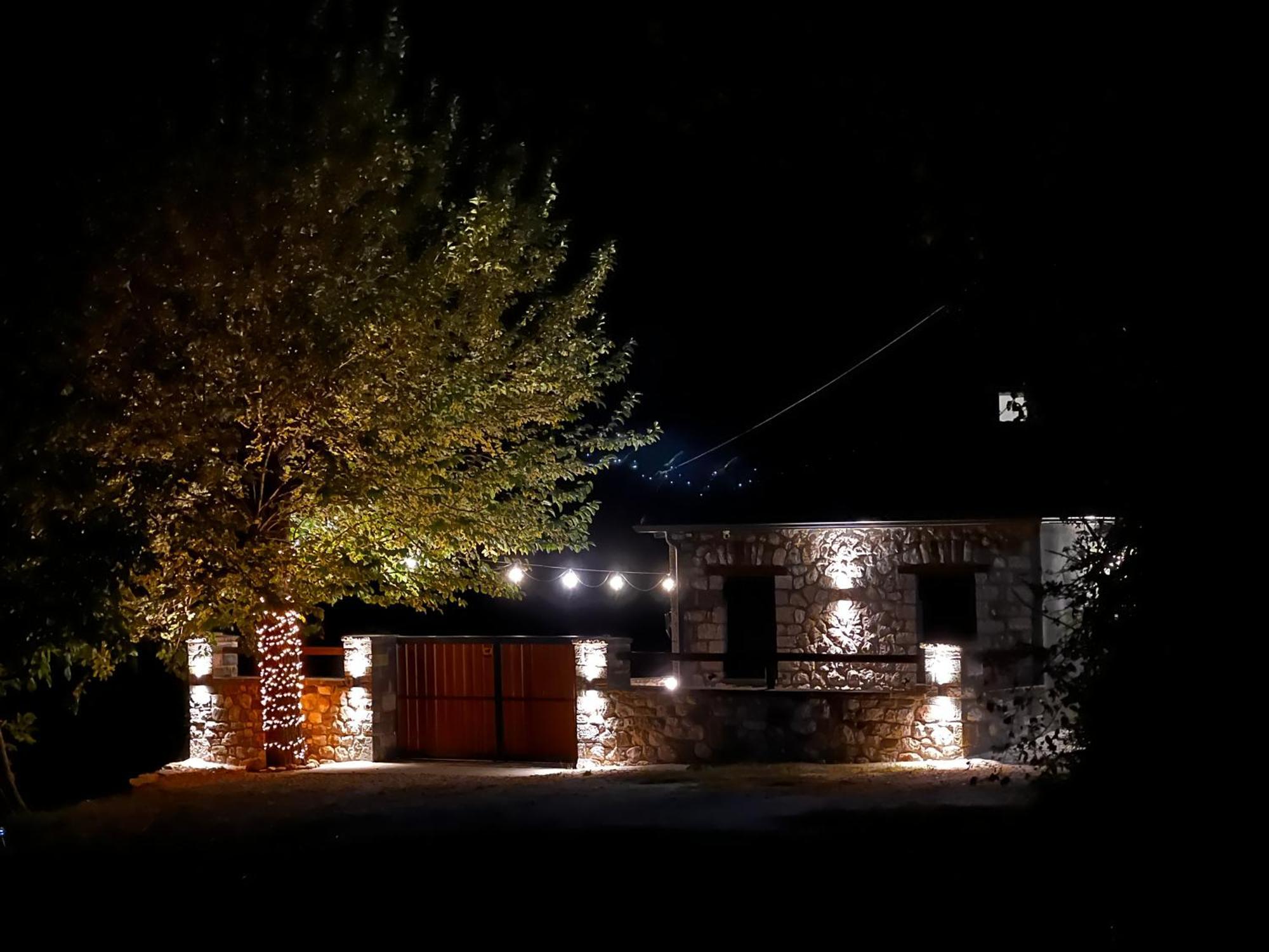 Tovouno Guest House Plaka  Exterior foto