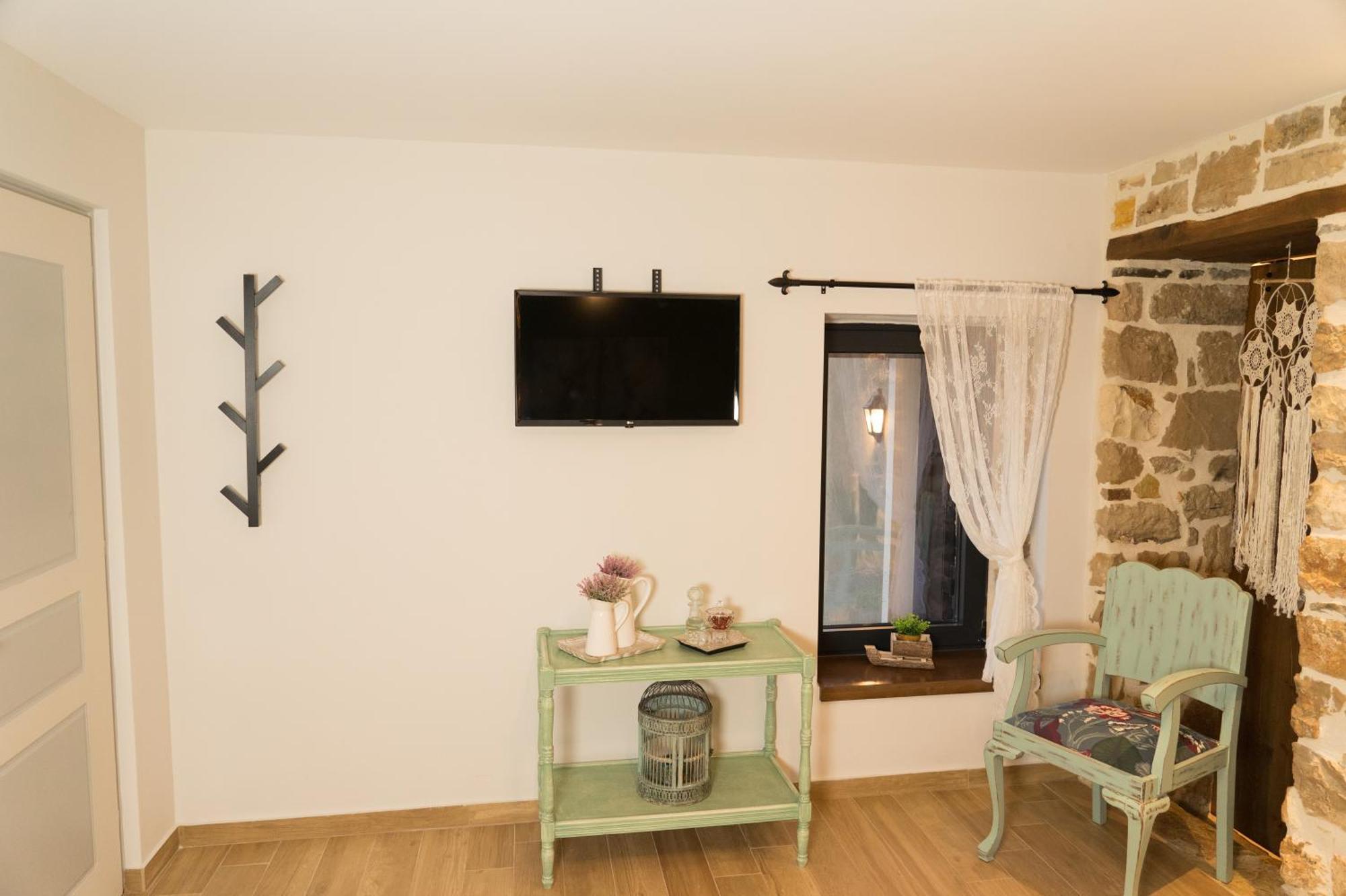 Tovouno Guest House Plaka  Exterior foto