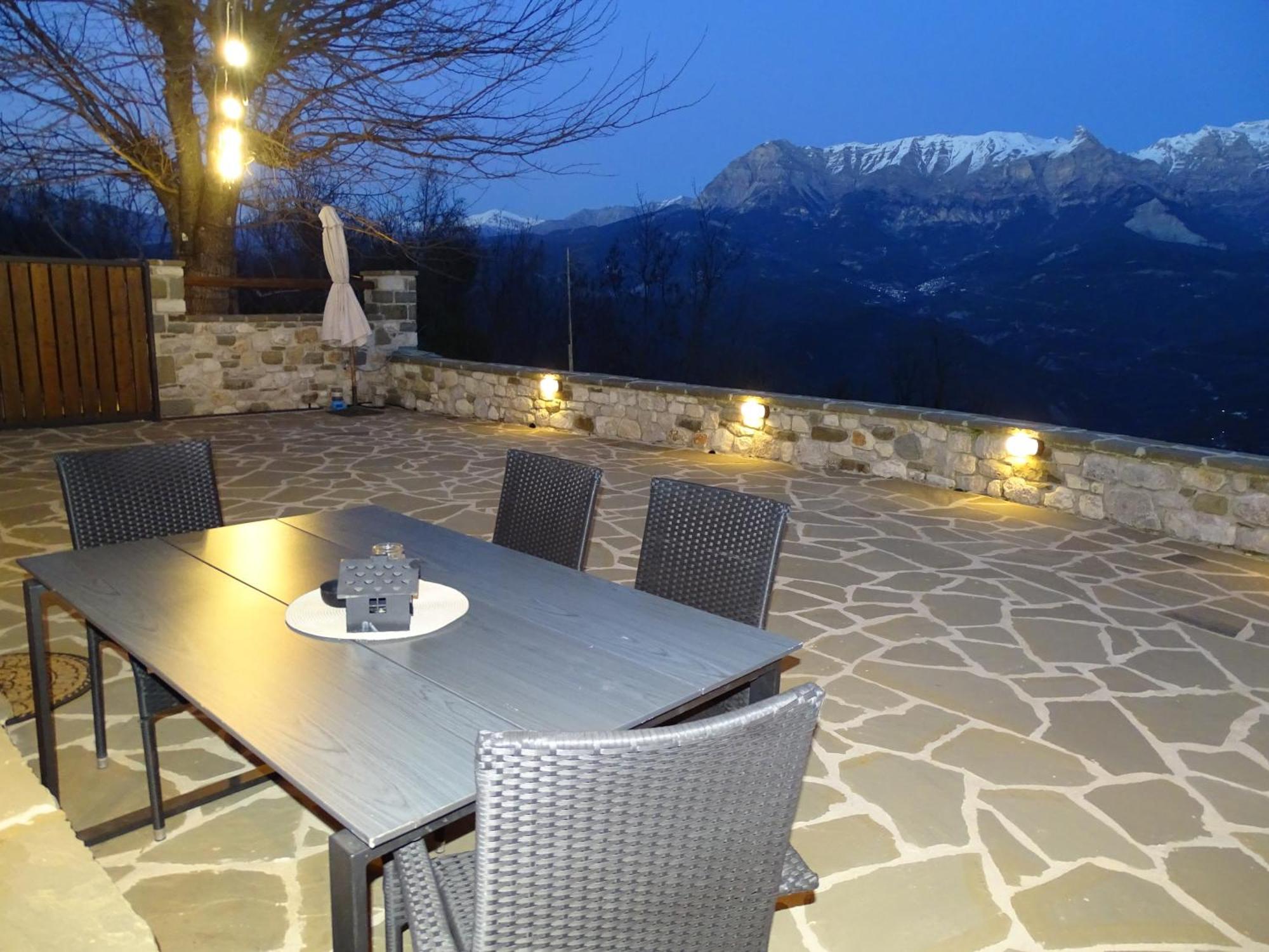 Tovouno Guest House Plaka  Exterior foto